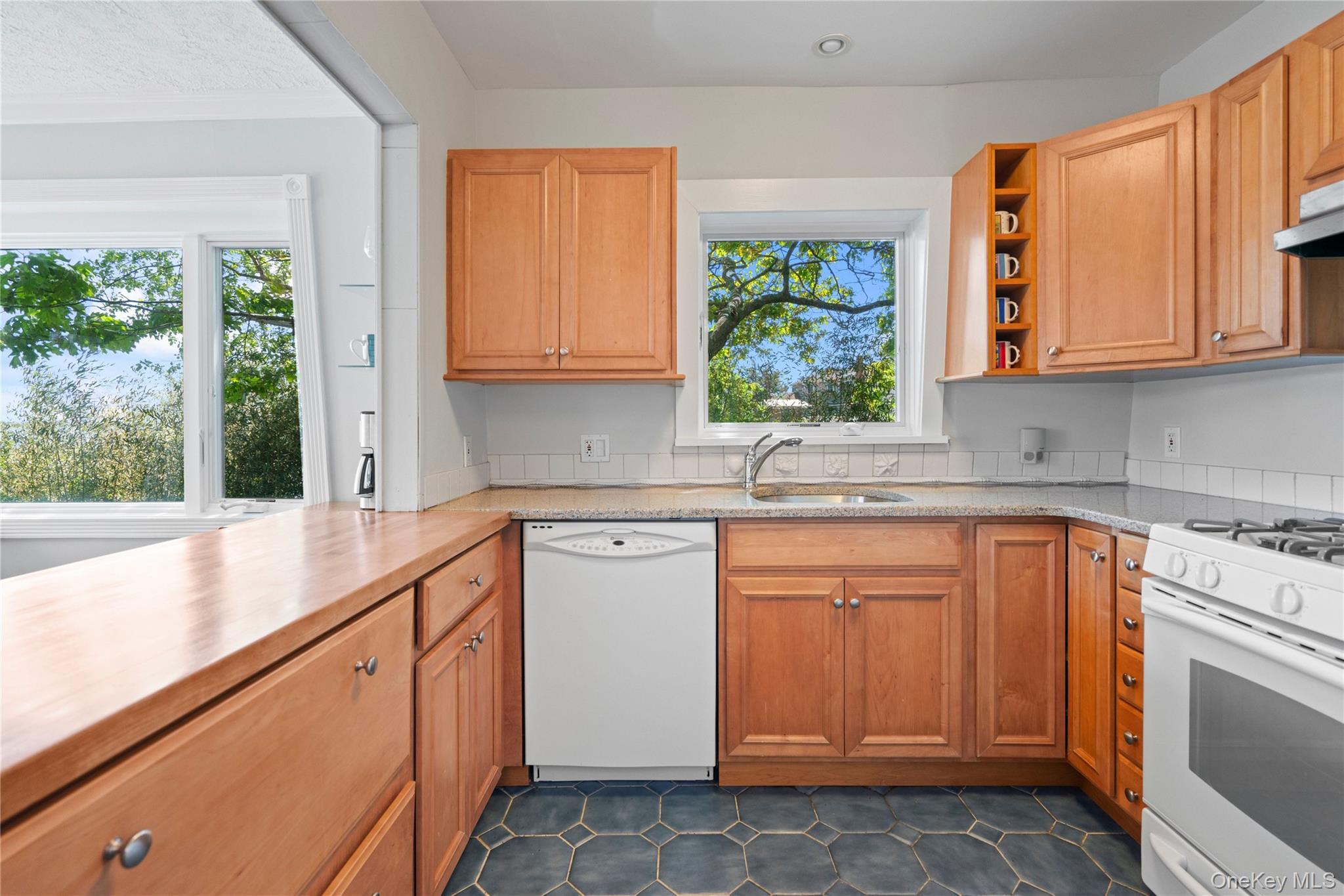 55 West End Avenue – For Sale photo 9