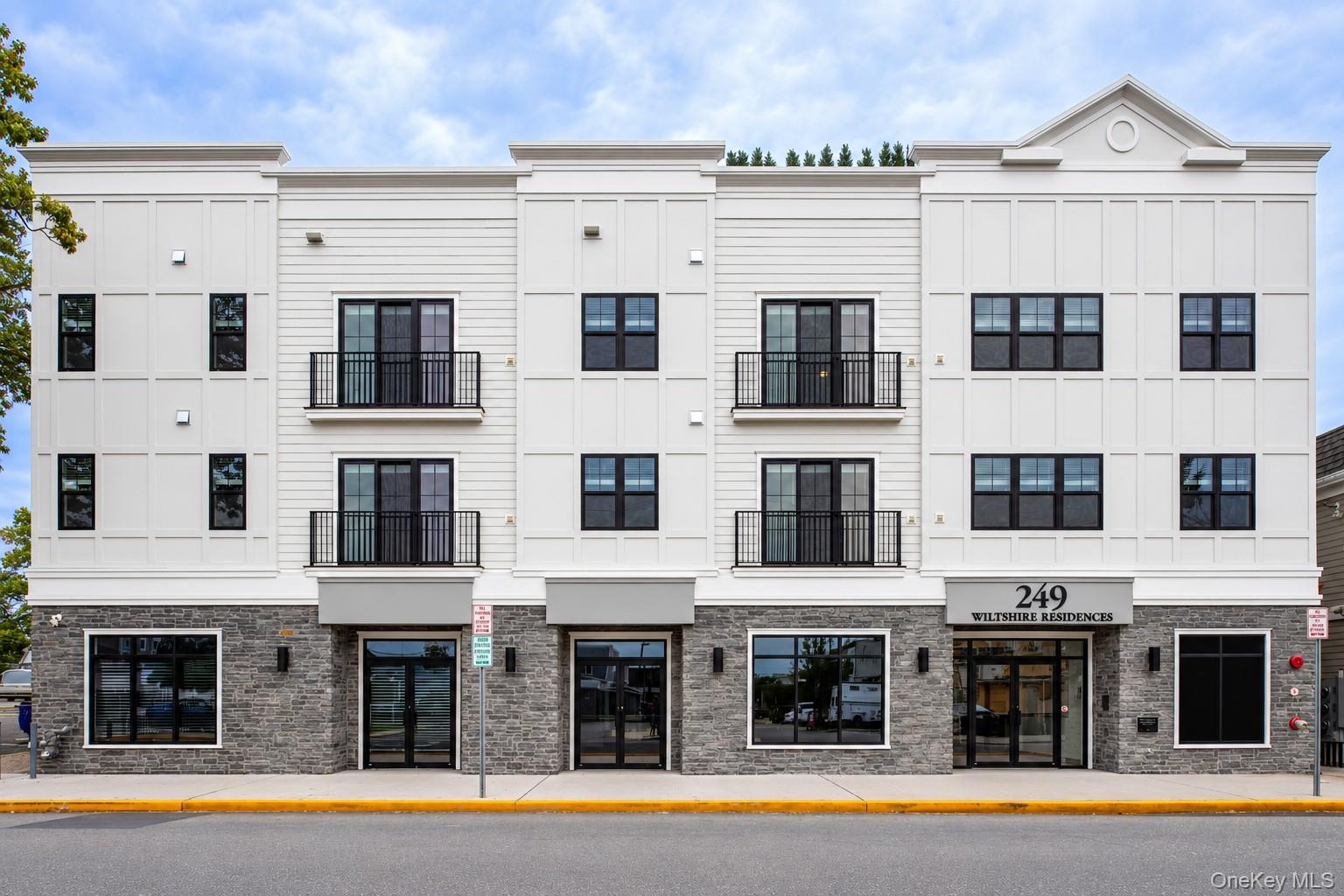 249 Drexel Avenue, Unit 304