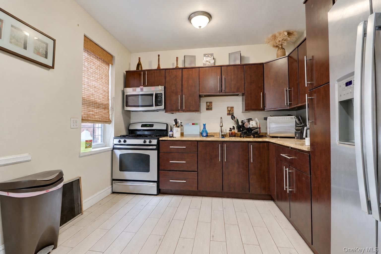 2191 Bolton Street, Unit 4H photo 16