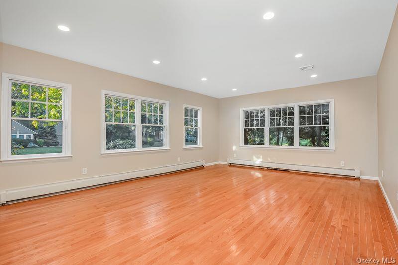 19 Strawberry Lane – For Sale photo 28