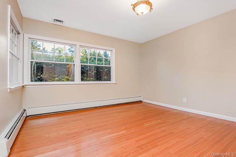 19 Strawberry Lane – For Sale photo 14