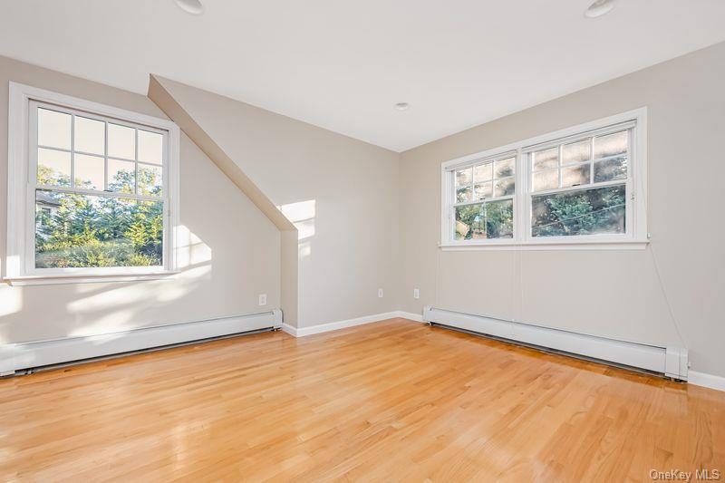 19 Strawberry Lane – For Sale photo 35