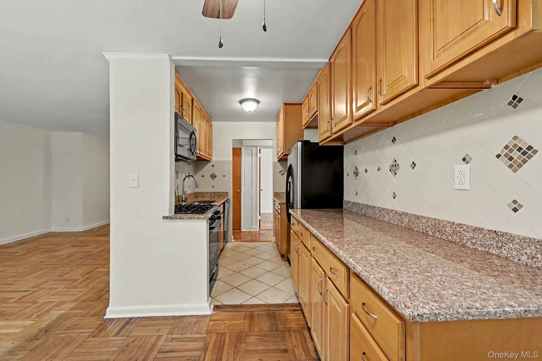 632 Palmer Road, Unit 5K photo 12