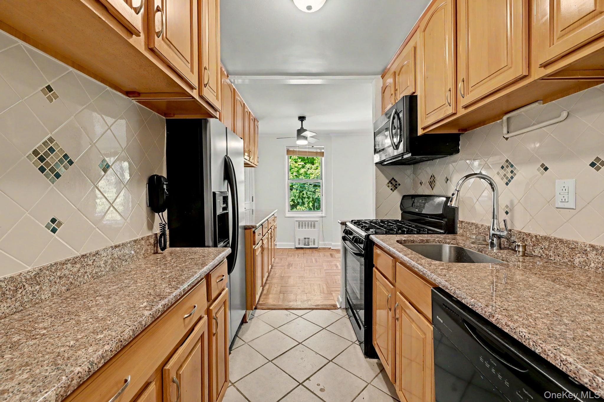 632 Palmer Road, Unit 5K photo 25