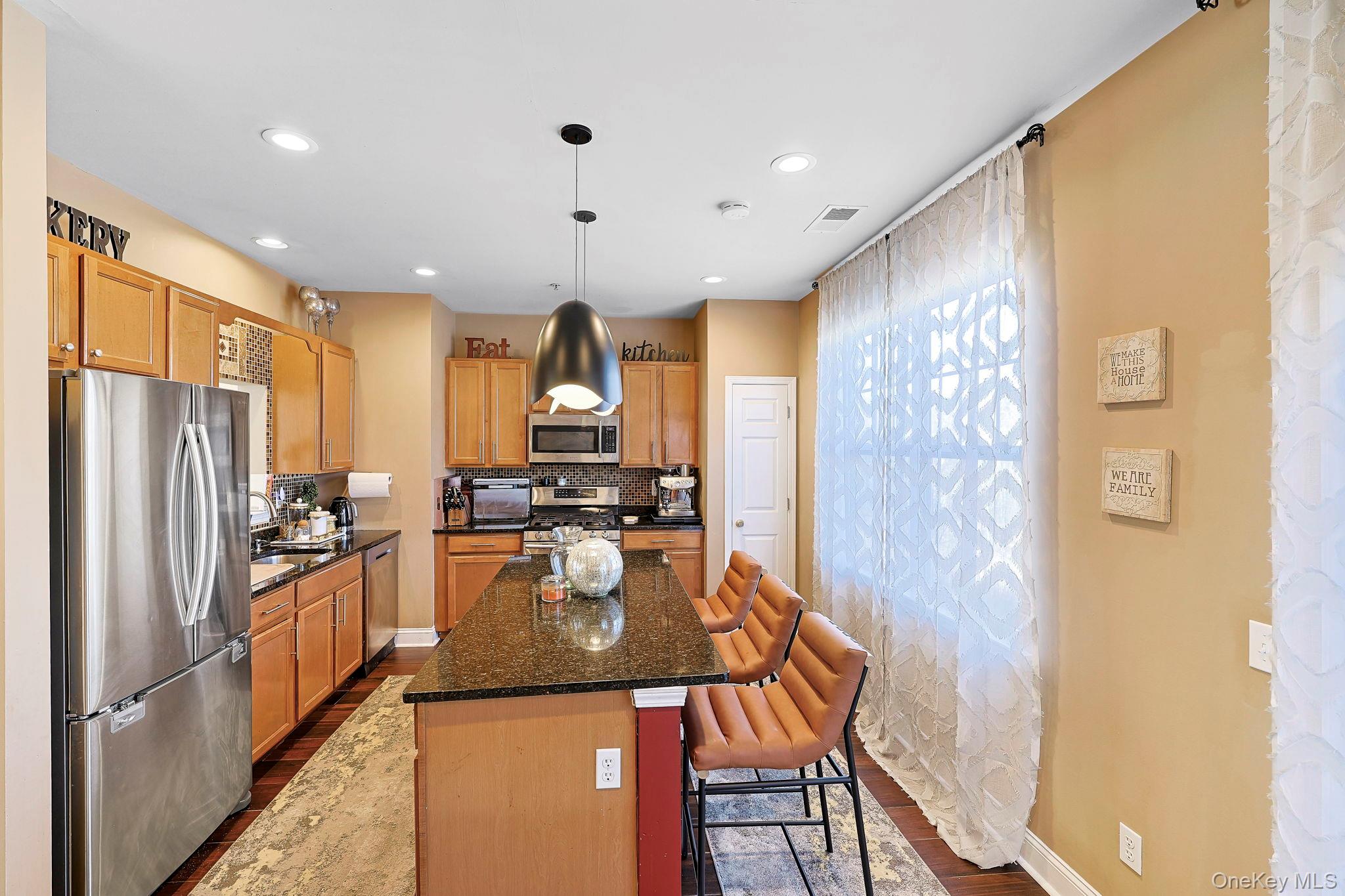 86 Woodlake Drive – For Sale photo 12