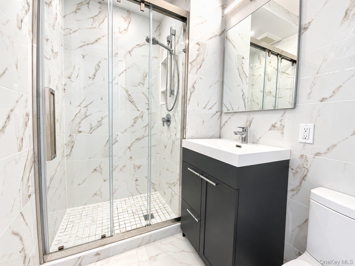 27110 Grand Central Parkway, Unit 31N photo 20