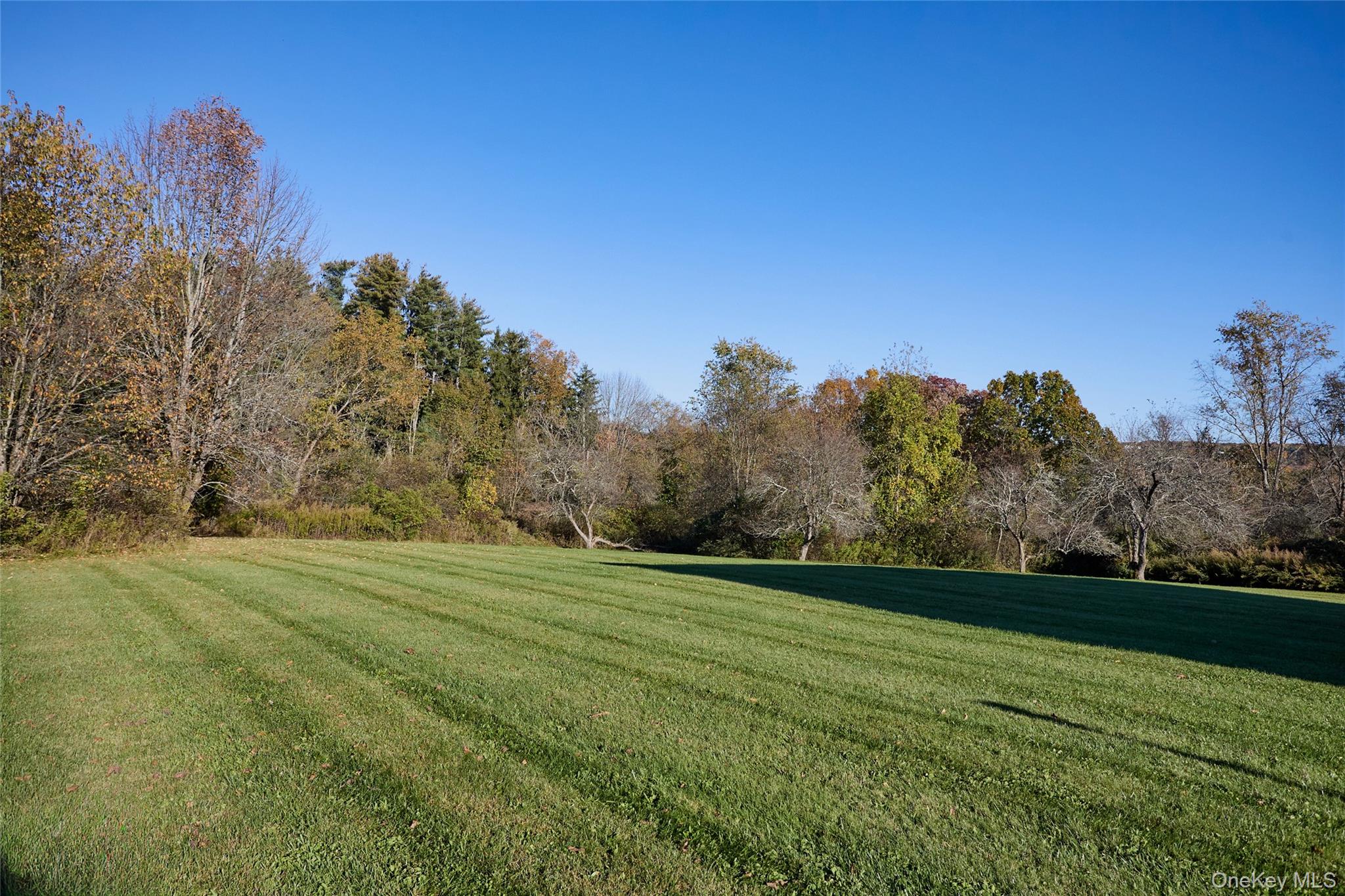 25 Reserve Way – For Sale photo 9