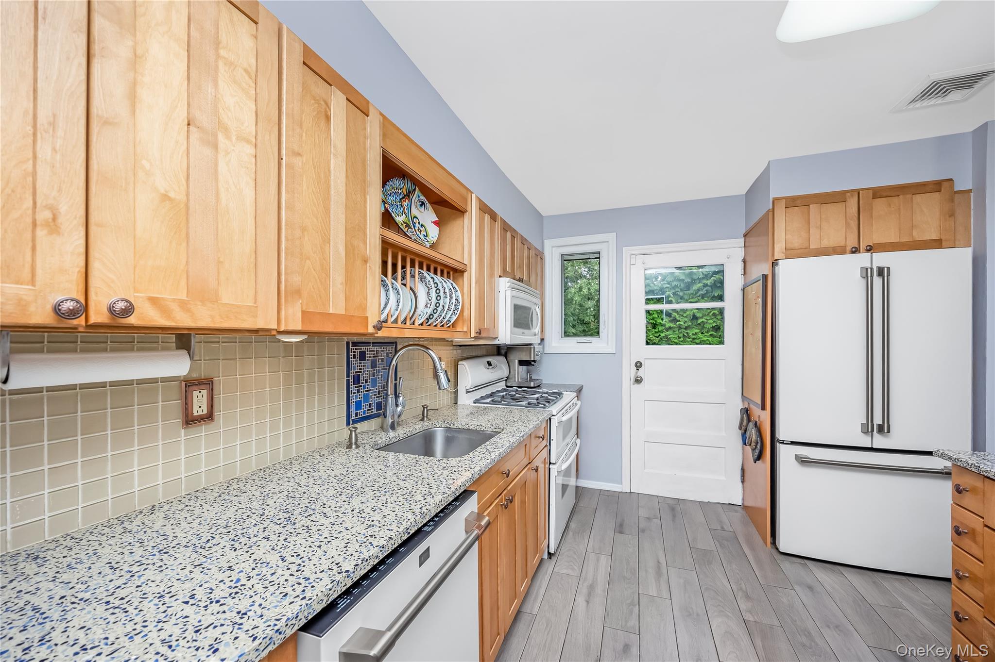 19 Leonard Road – For Sale photo 14