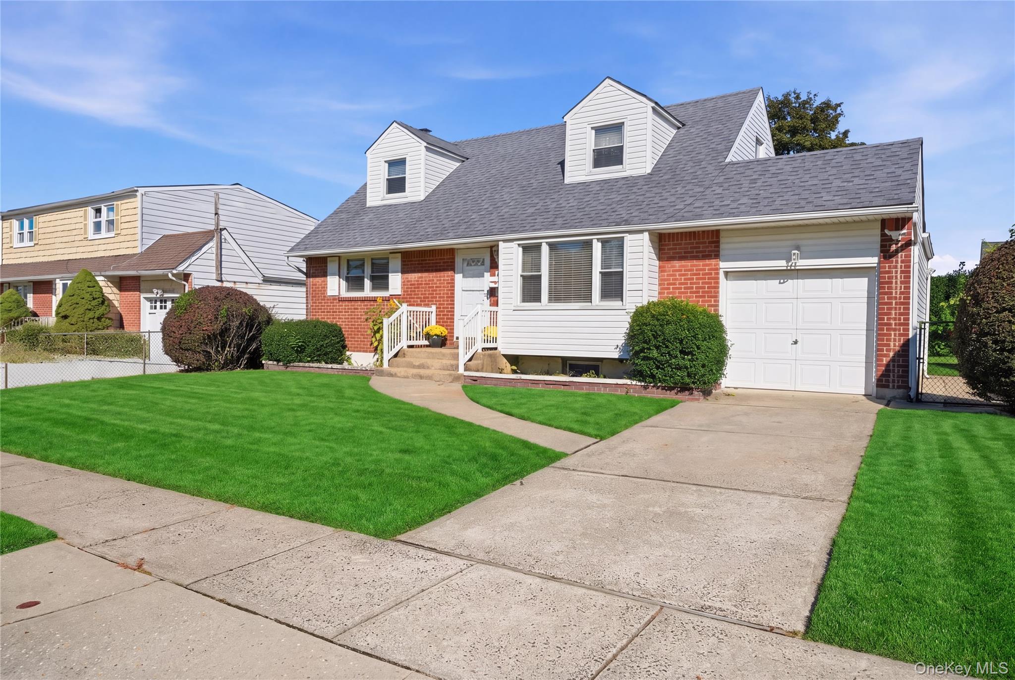 217 N Rutherford Avenue – For Sale photo 2