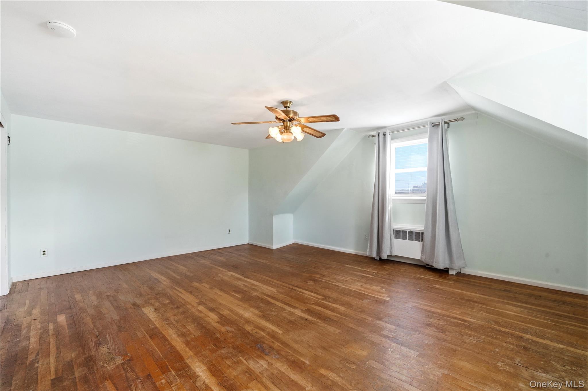 217 N Rutherford Avenue – For Sale photo 16