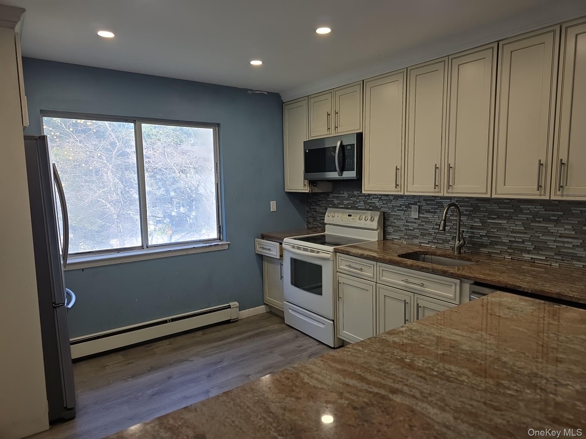 31 Depew Street – For Sale photo 5