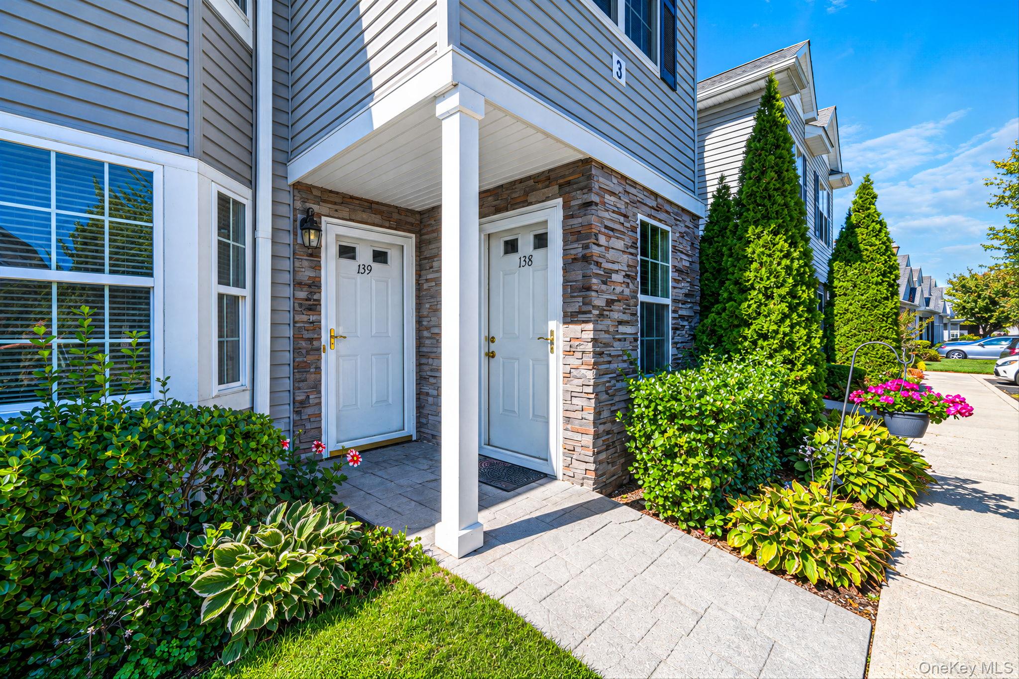 138 Maya Circle – For Sale photo 2
