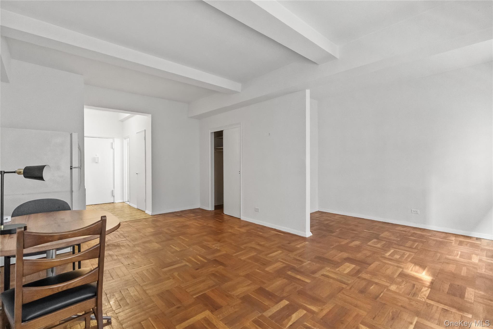 120 E Hartsdale Avenue, Unit 1C photo 3