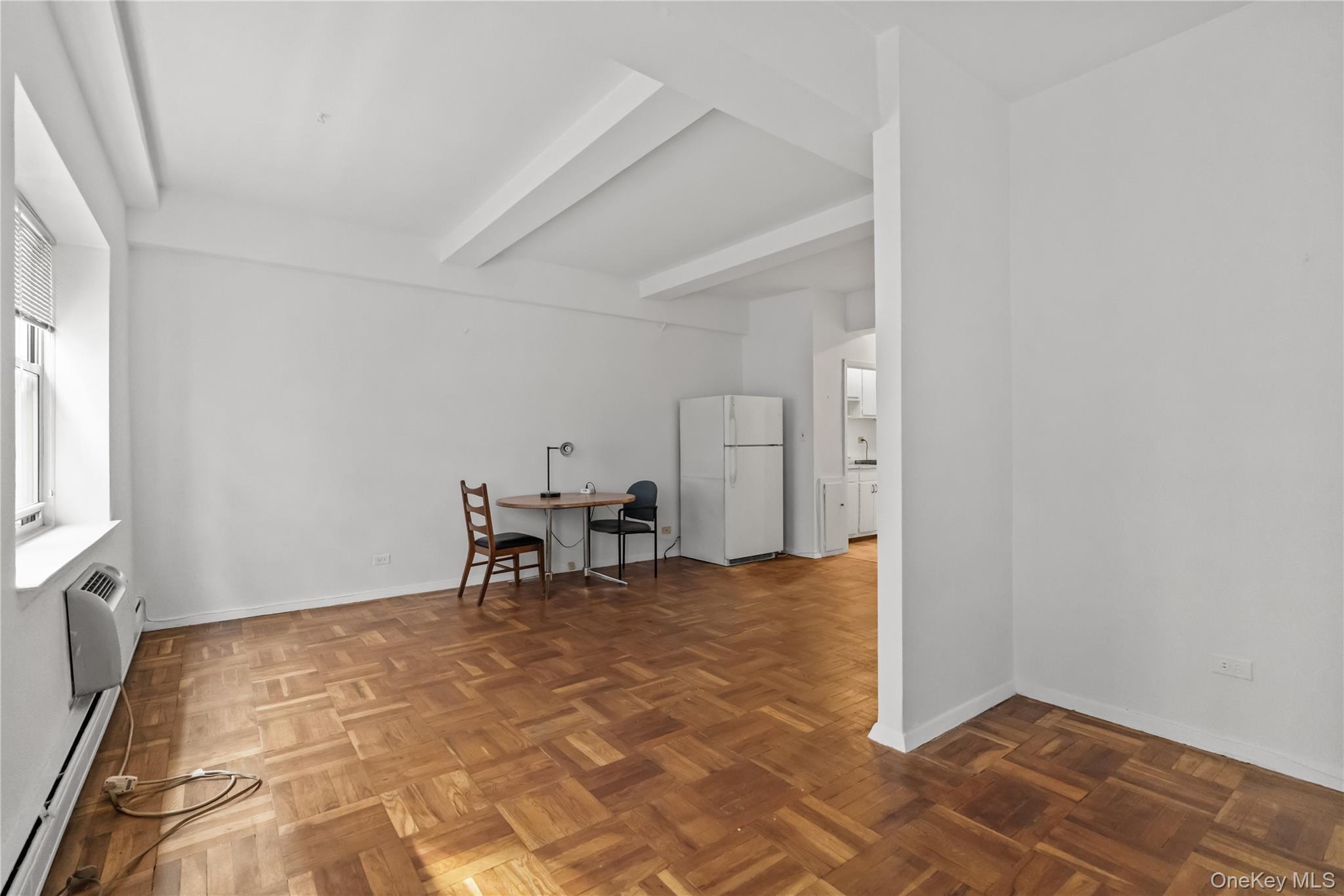120 E Hartsdale Avenue, Unit 1C photo 7