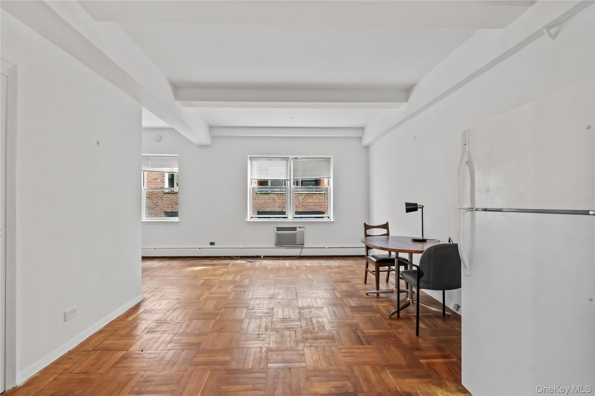 120 E Hartsdale Avenue, Unit 1C photo 4