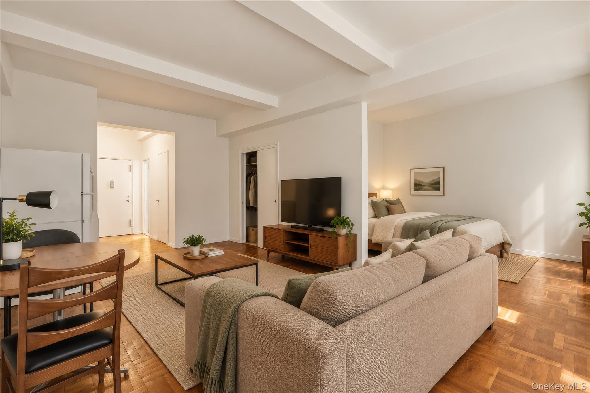 120 E Hartsdale Avenue, Unit 1C photo 2