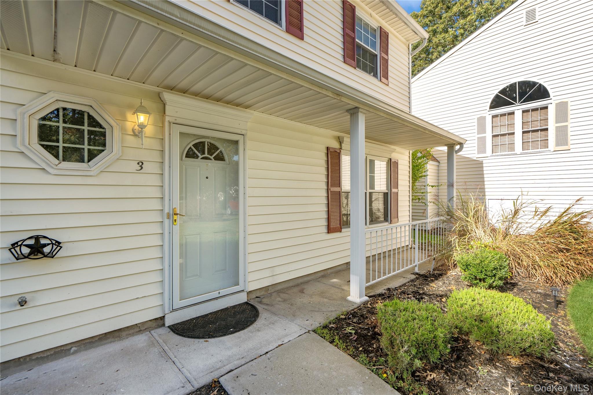 3 Deer Path – For Sale photo 4