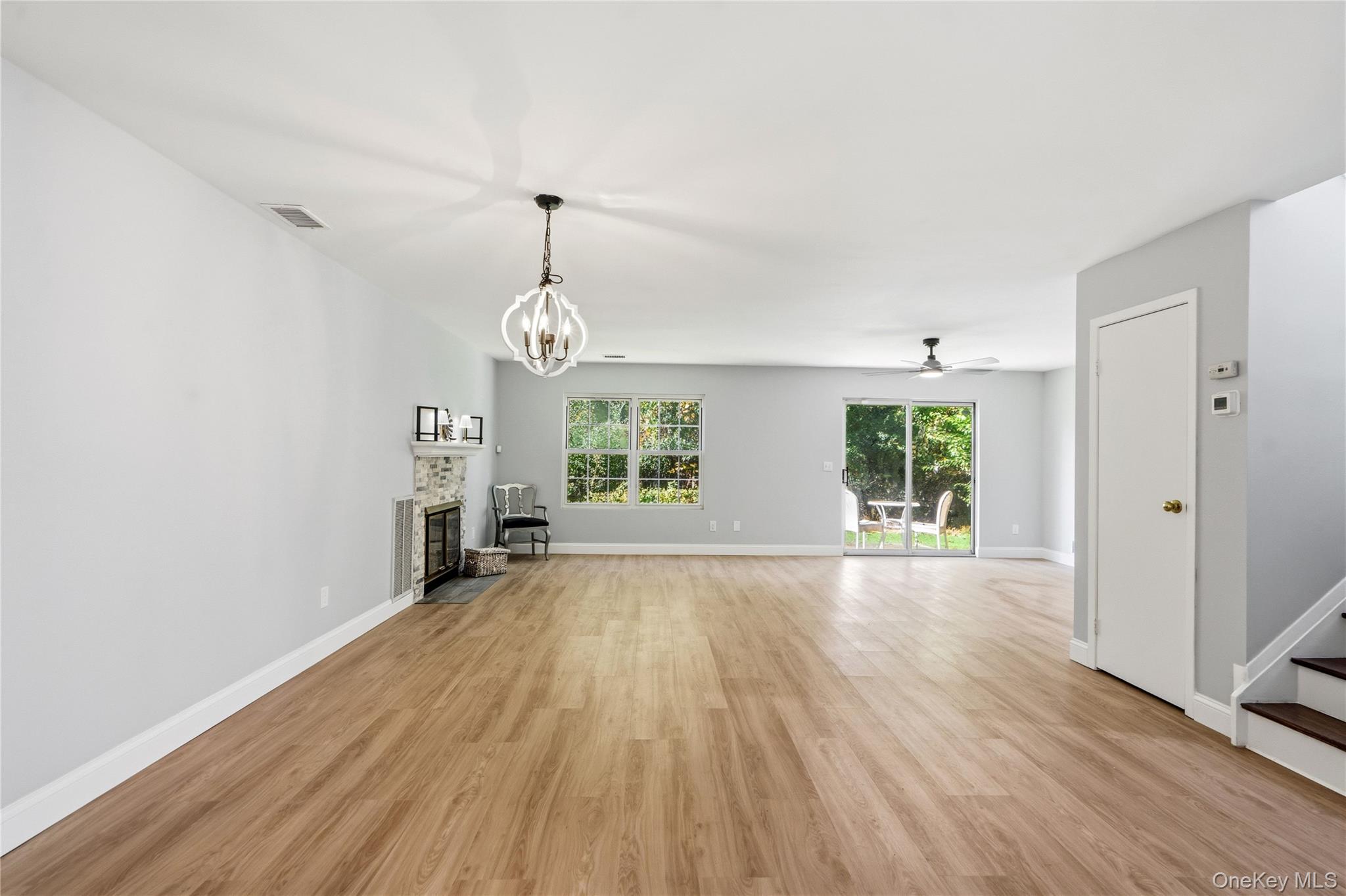 3 Deer Path – For Sale photo 8