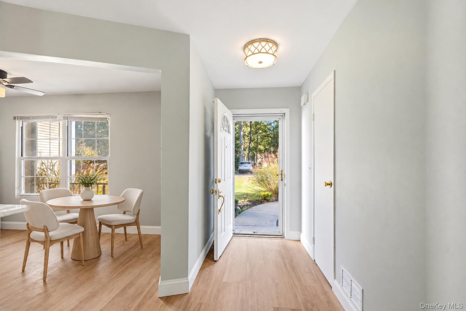 3 Deer Path – For Sale photo 11
