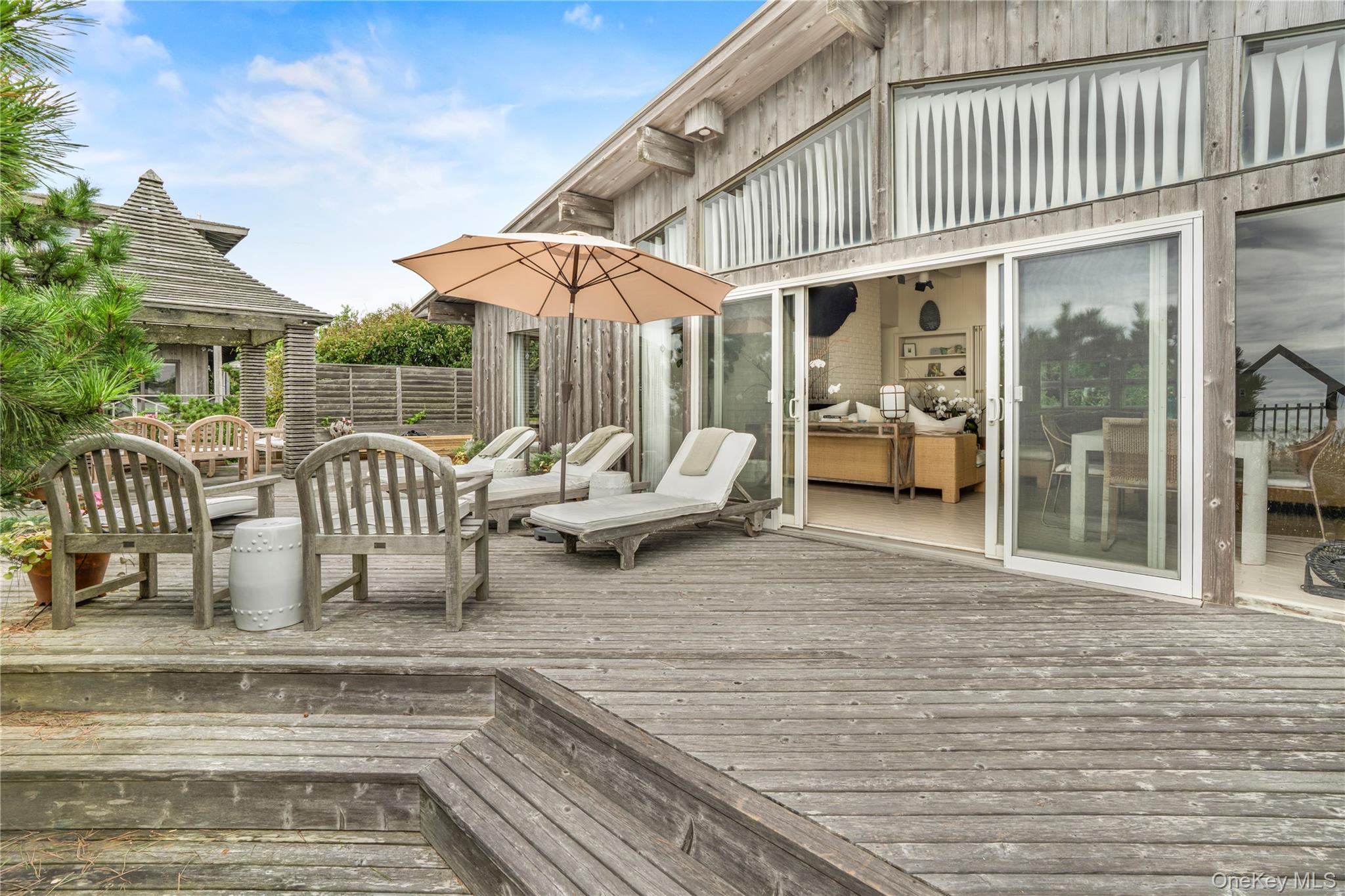 409 Ocean Walk Walk – For Sale photo 9