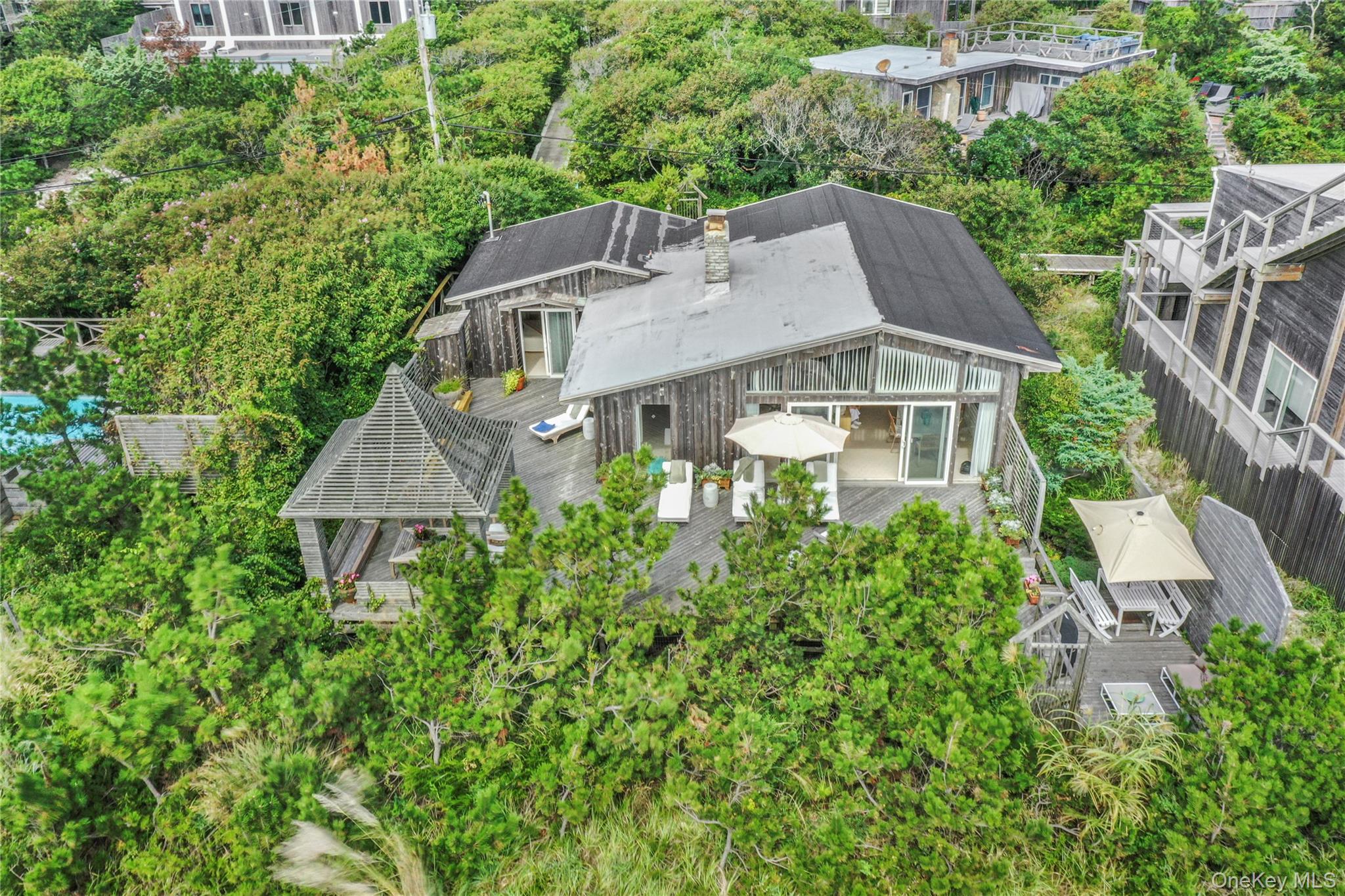 409 Ocean Walk Walk – For Sale