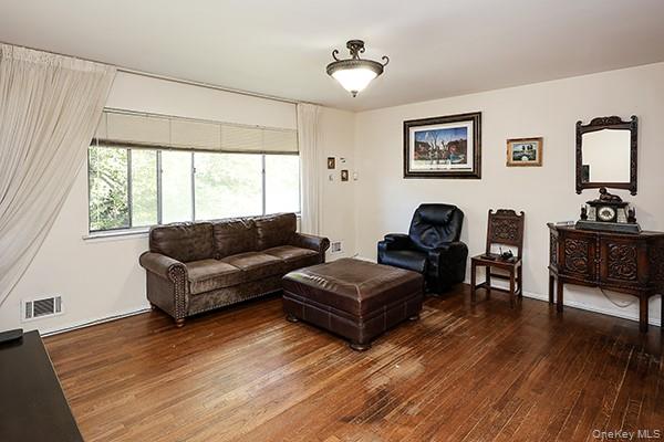 108 Sugar Toms Lane – For Sale photo 5