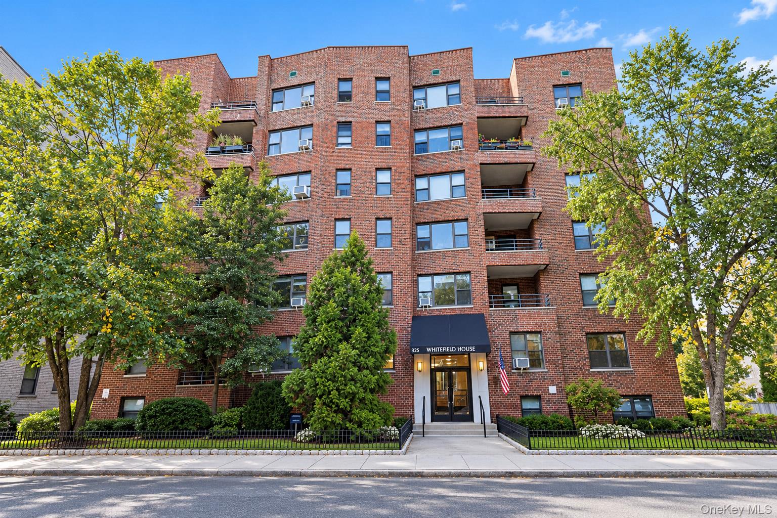 325 Main Street, Unit 2G