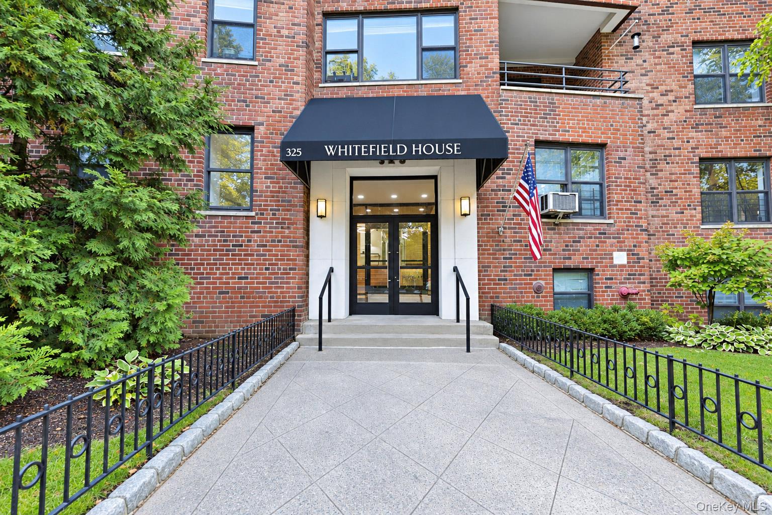 325 Main Street, Unit 2G photo 2