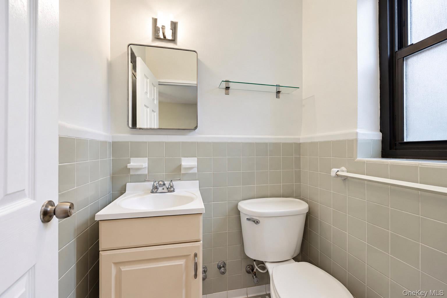 325 Main Street, Unit 2G photo 13