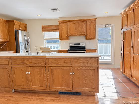 2076 Boston Post Road, Unit 2nd fl-fro photo 19
