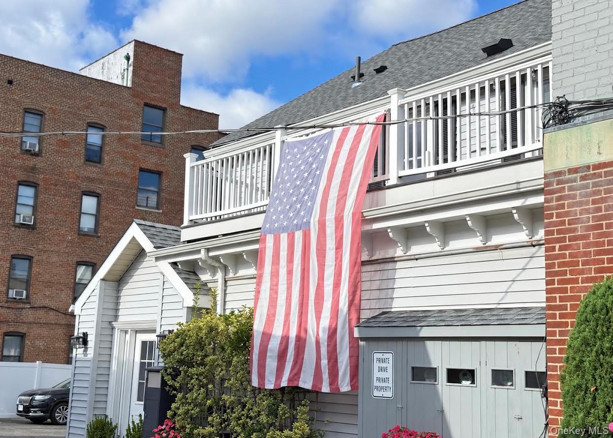 2076 Boston Post Road, Unit 2nd fl-fro photo 28