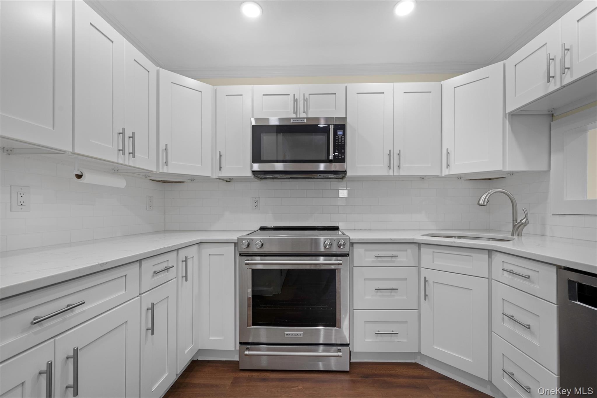 100 Daly Boulevard, Unit 1901 photo 9