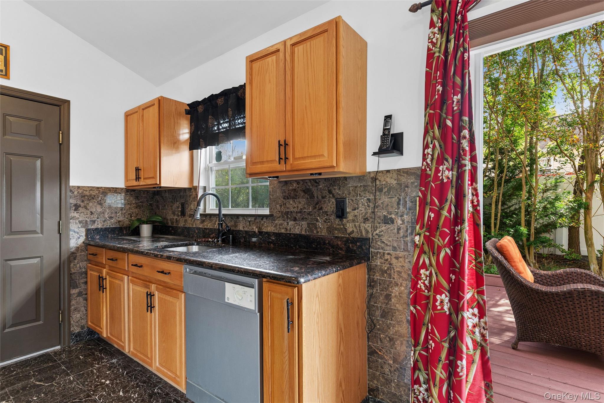 18 Segal Avenue – For Sale photo 8