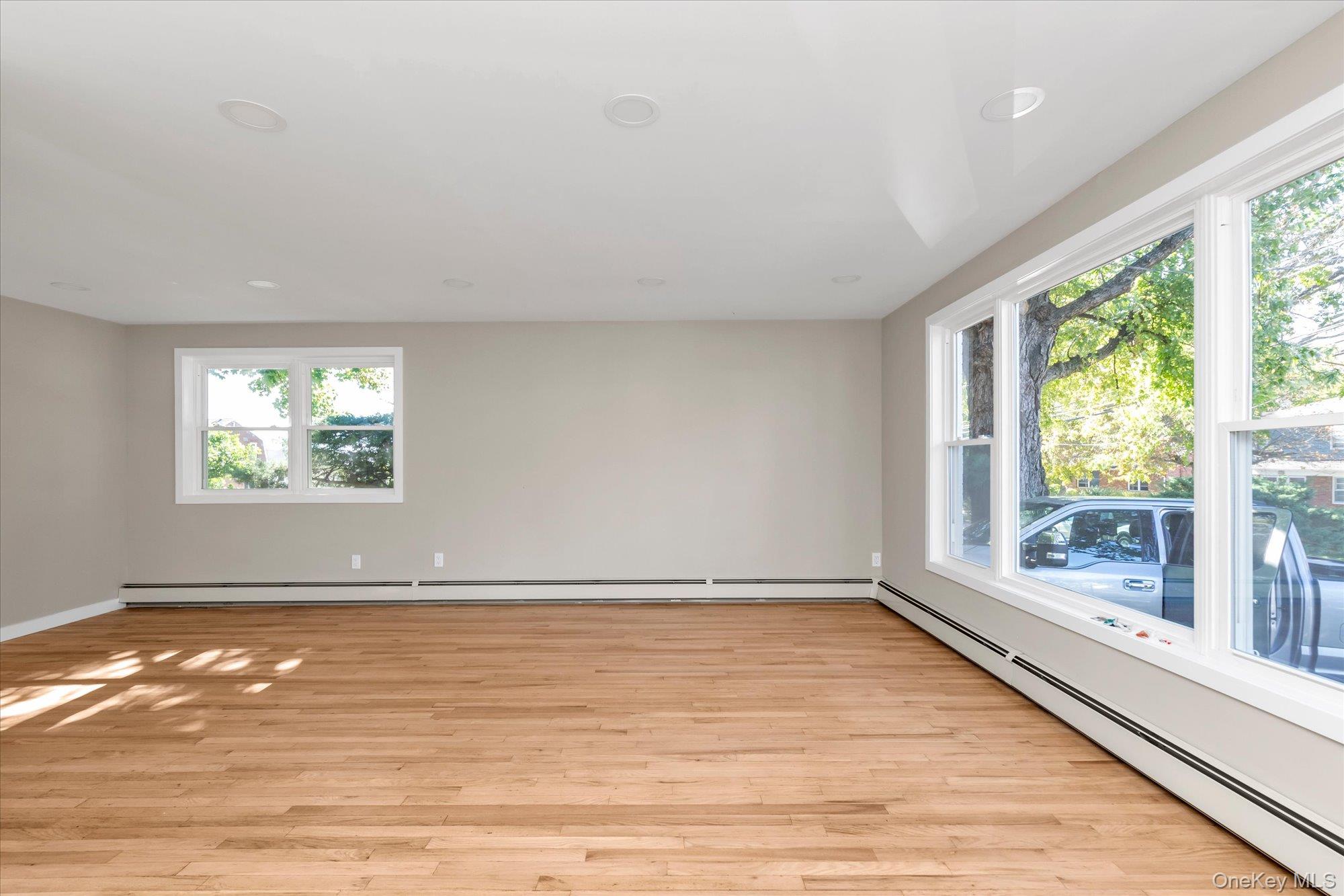 16 Marwood Road N, Unit 1 photo 5