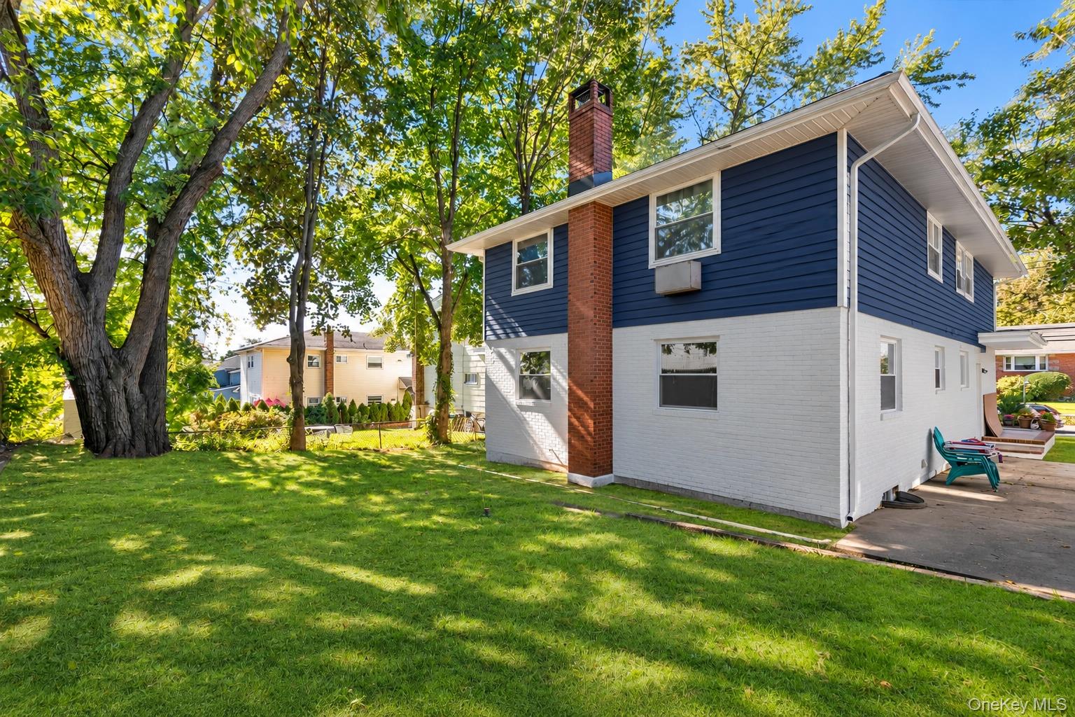 16 Marwood Road N, Unit 1 photo 4