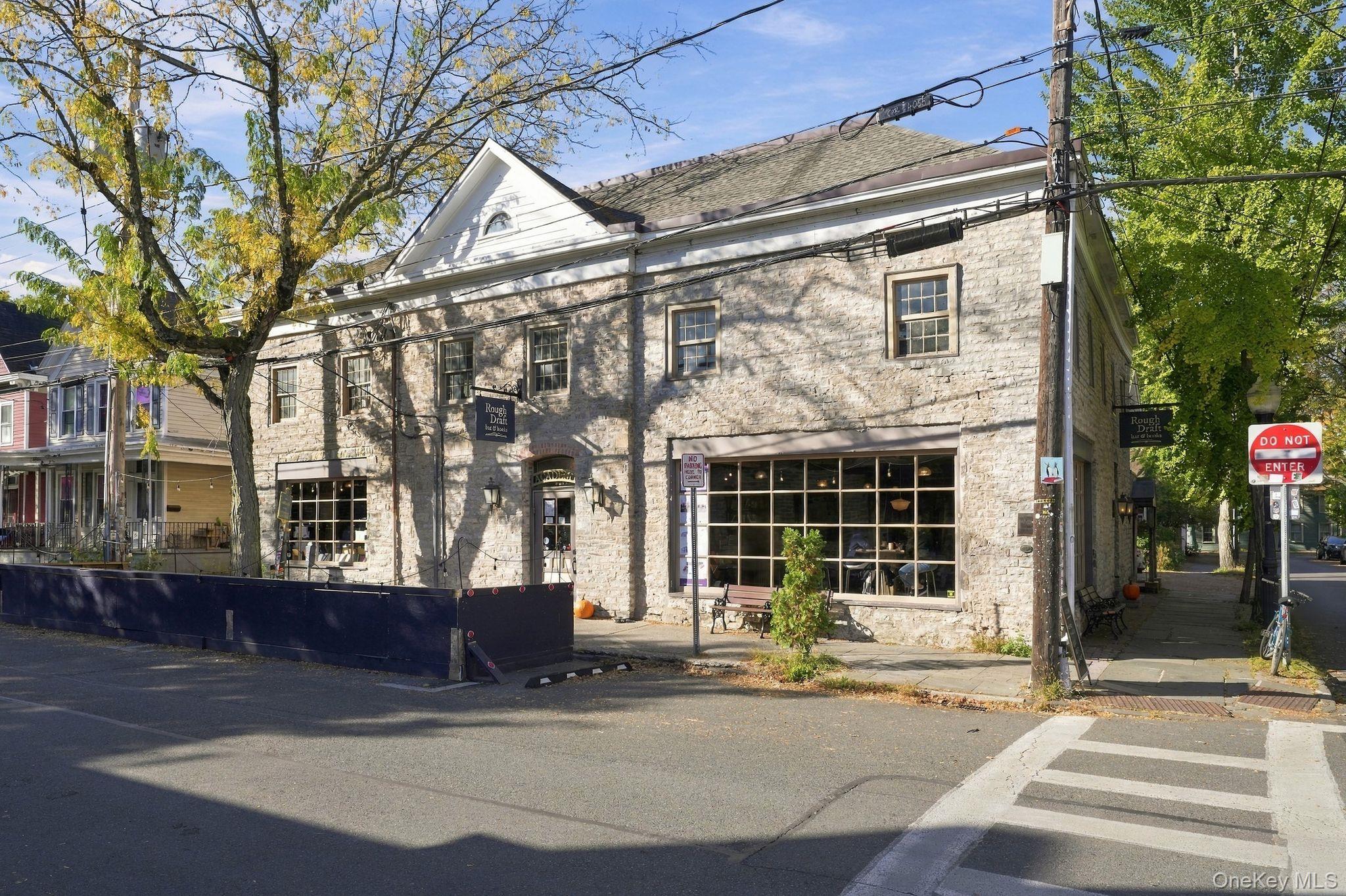 43 -49 Crown Street – For Sale photo 9