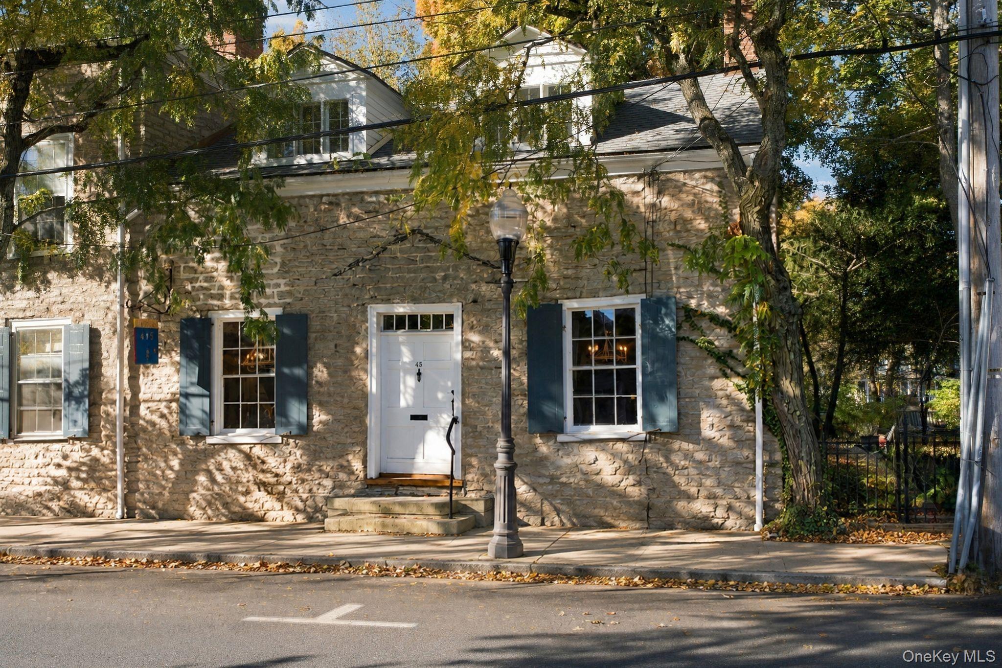 43 -49 Crown Street – For Sale photo 5