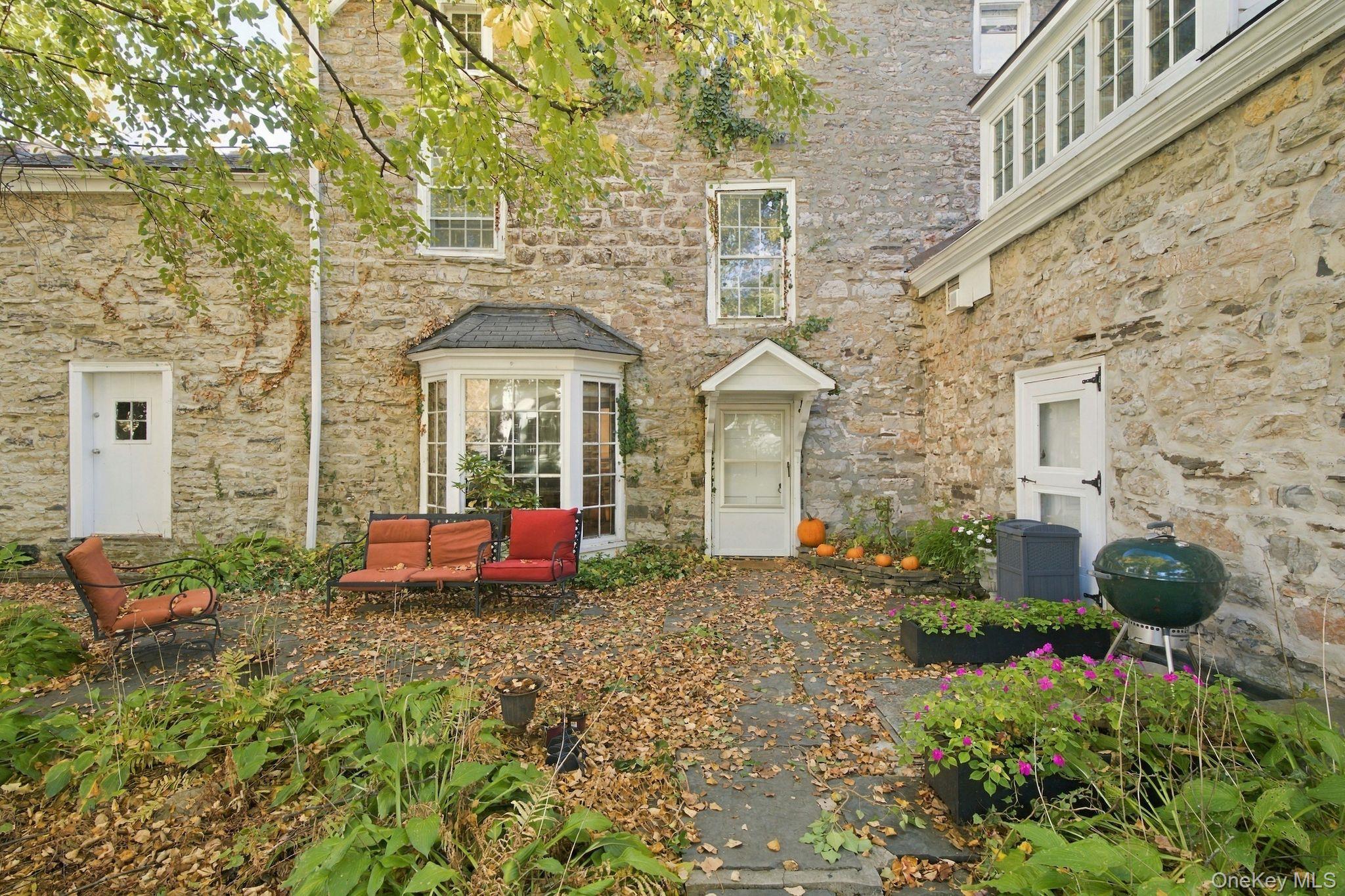 82 John Street – For Sale photo 29