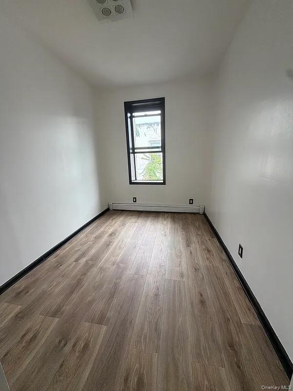 972 Dumont Avenue – For Sale photo 8