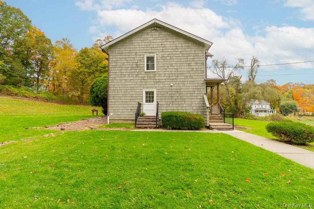 25 Old Route 55 – For Sale photo 3