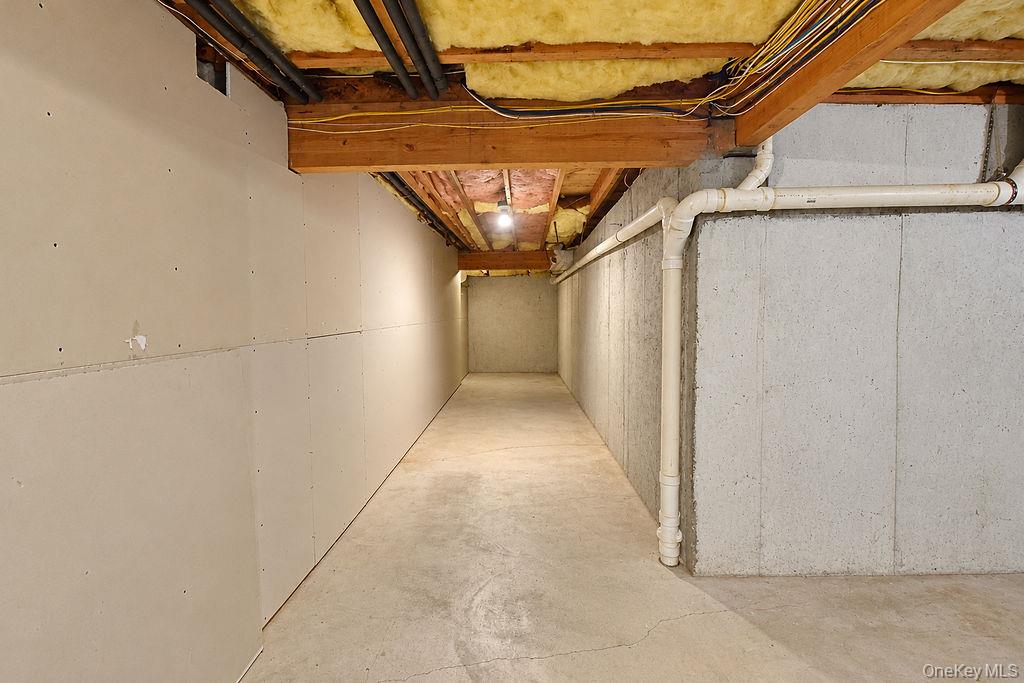 7 Heller Court – For Sale photo 41