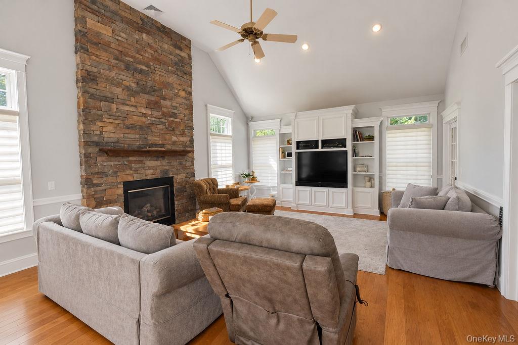 7 Heller Court – For Sale photo 19