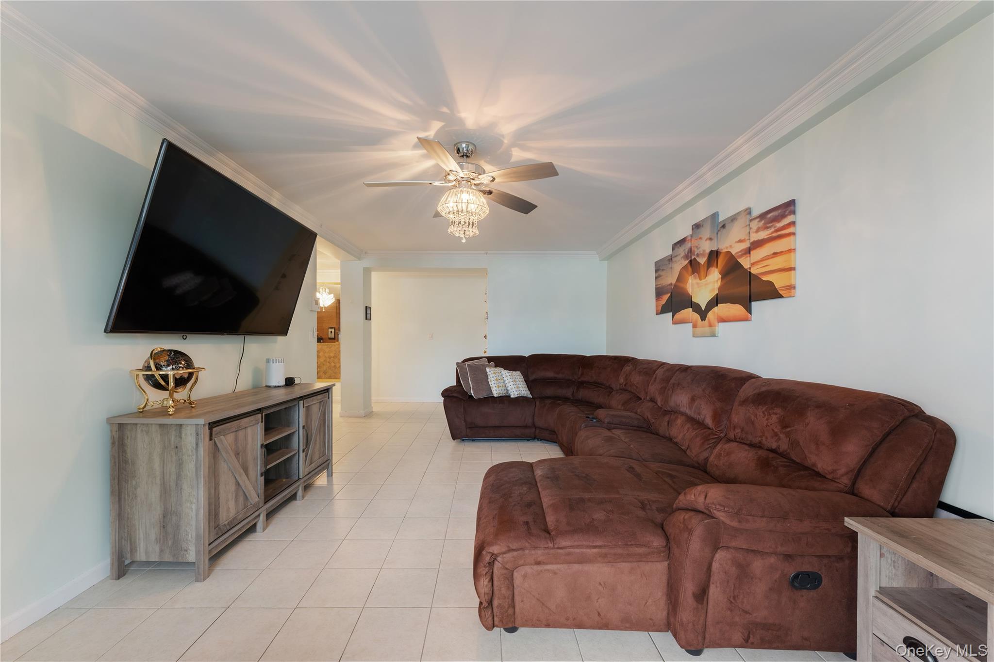 709 Warburton, Unit 3C photo 4