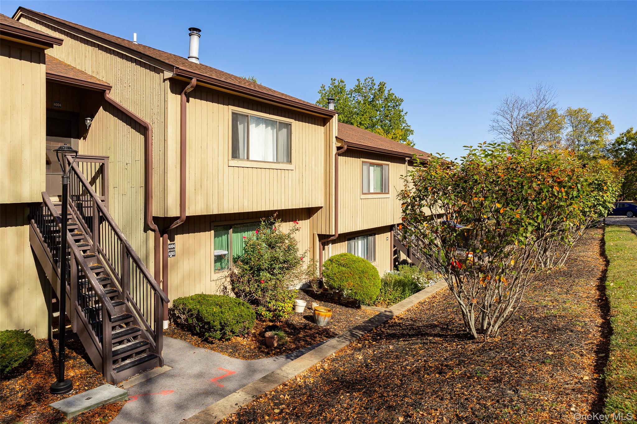 4004 Deer Path – For Sale photo 3