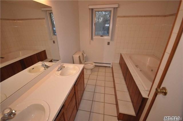 18 Larsen Avenue – For Sale photo 12