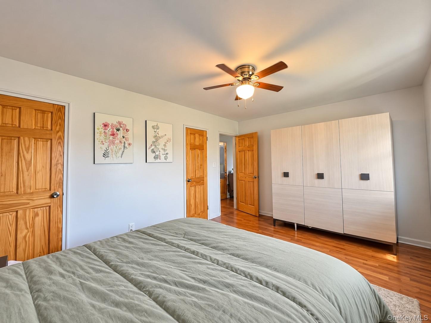 136-51 Jewel Ave, Unit A photo 13