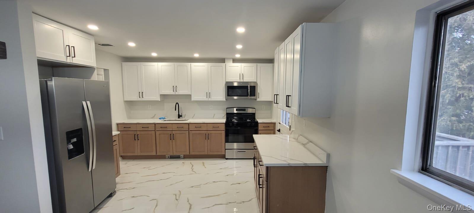 52 Surrey Road – For Rent photo 5