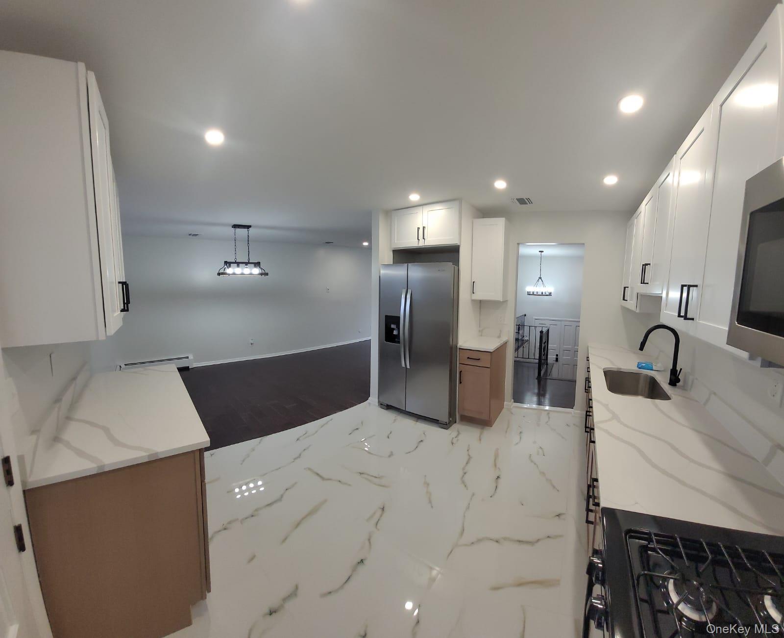 52 Surrey Road – For Rent photo 6