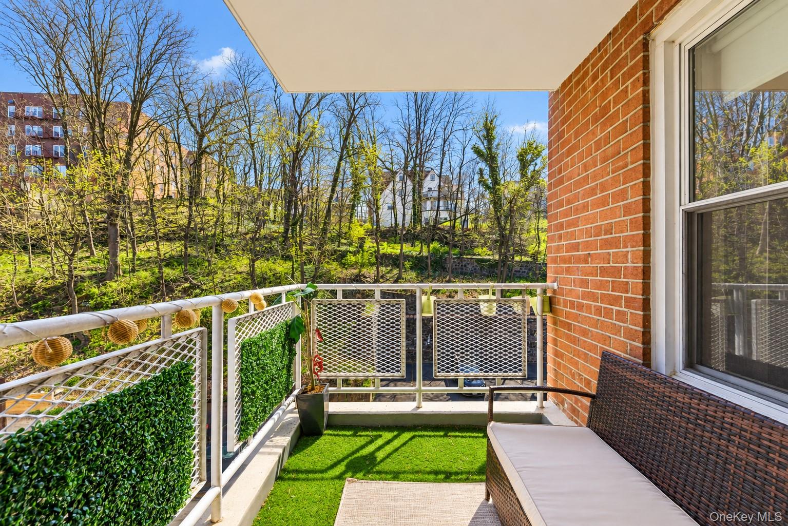 250 N Broadway, Unit 5B photo 8