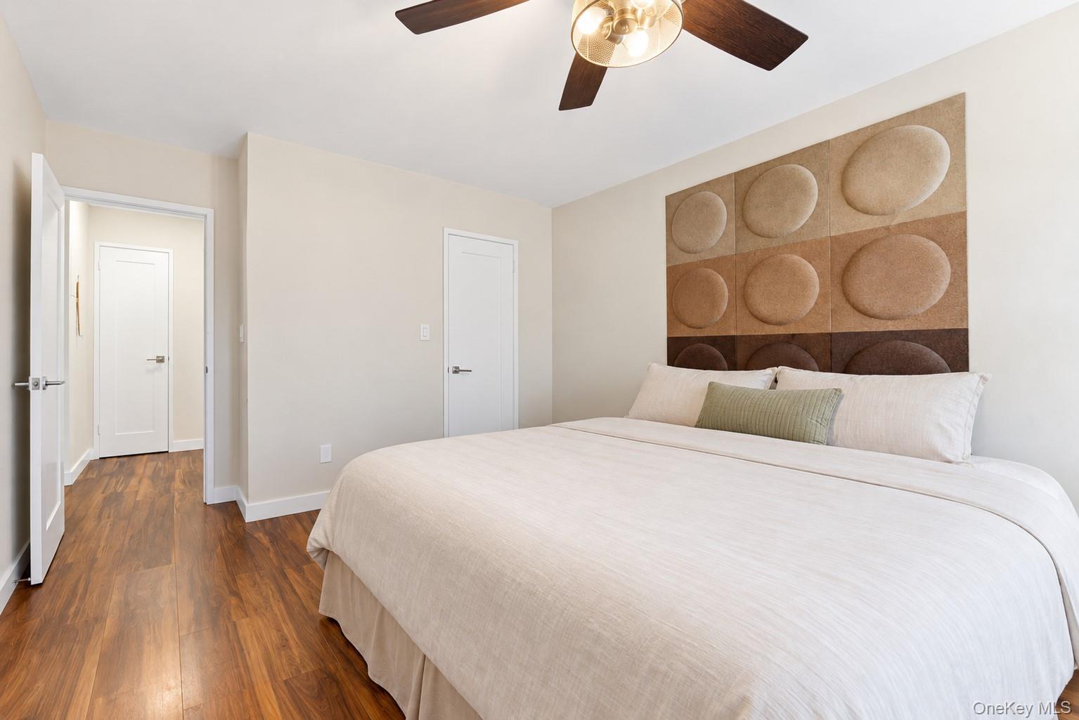 250 N Broadway, Unit 5B photo 4